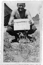 Alexander Samol displays the headlines